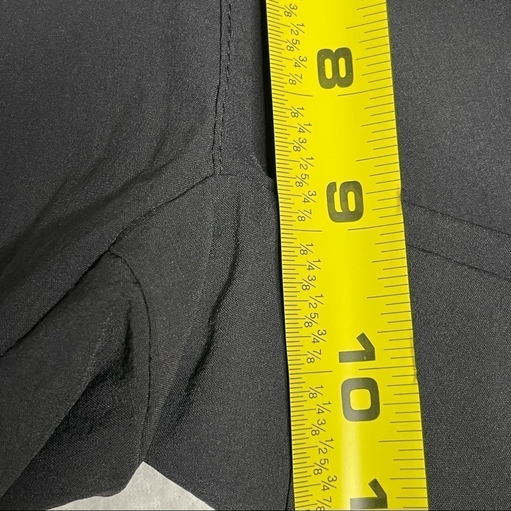 Mountain Hardwear Ellinor Hiking Capri Pants Size 8 Zippered Pockets - Picture 9 of 10